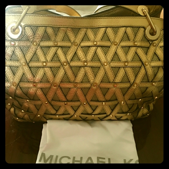 MICHAEL KORS LARGE TOTE - Picture 1 of 7